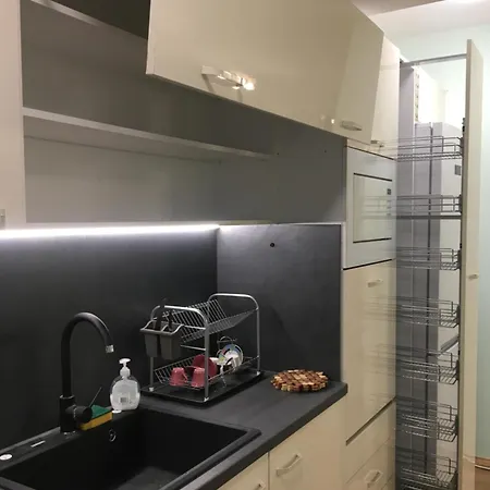 апартамент 170 кв.м за 6-ма, село ягодово, пловдивско Apartman